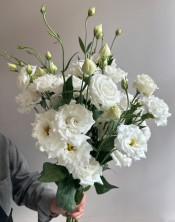 Букет Эустома